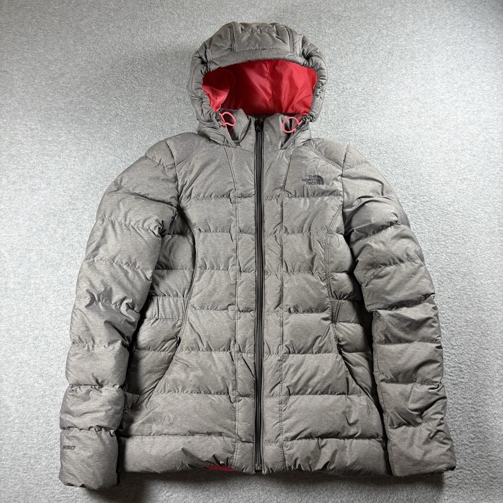 The North Face 550 Down Puffer Jacket Womens S Gray Pink Hooded Winter Coat